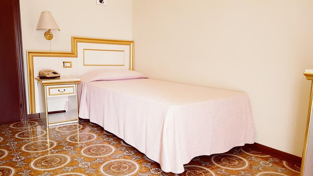 Hotel Terme Villa Piave Abano Terme Ngoại thất bức ảnh